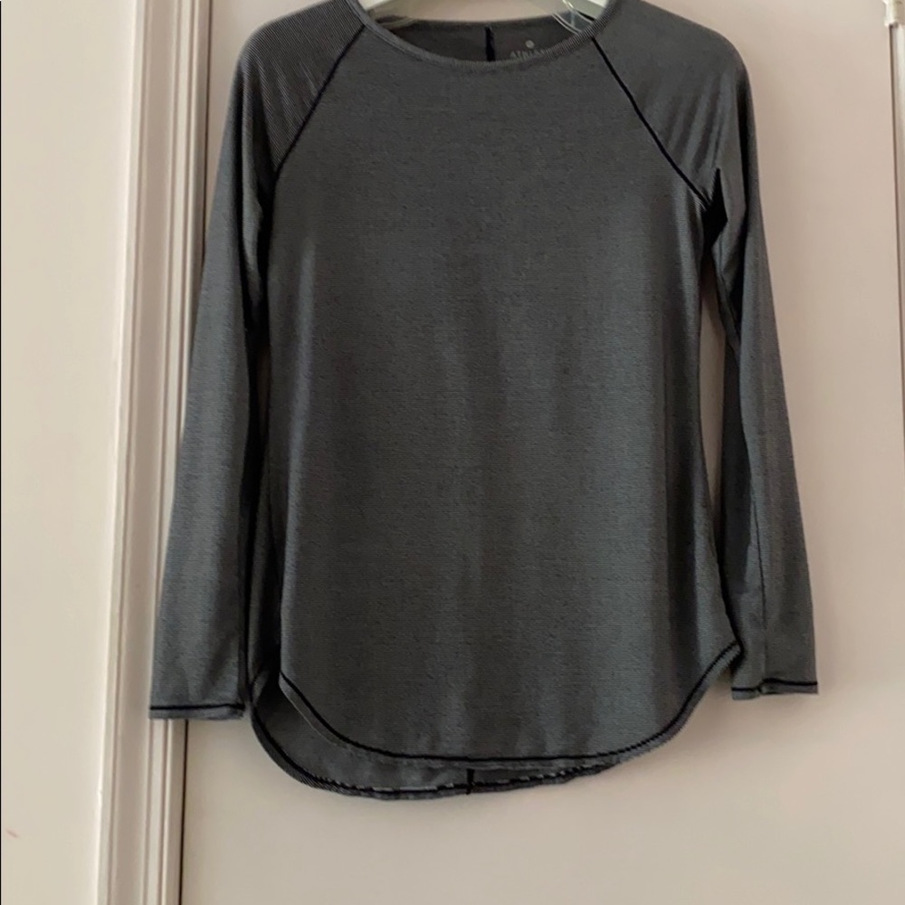 ATHLETA Long Sleeve Top.